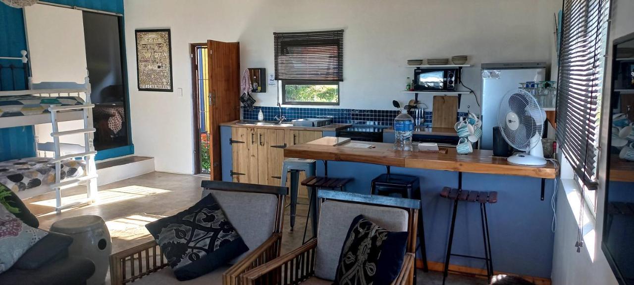 Blue Space Beach House Порт-Шепстон Екстер'єр фото