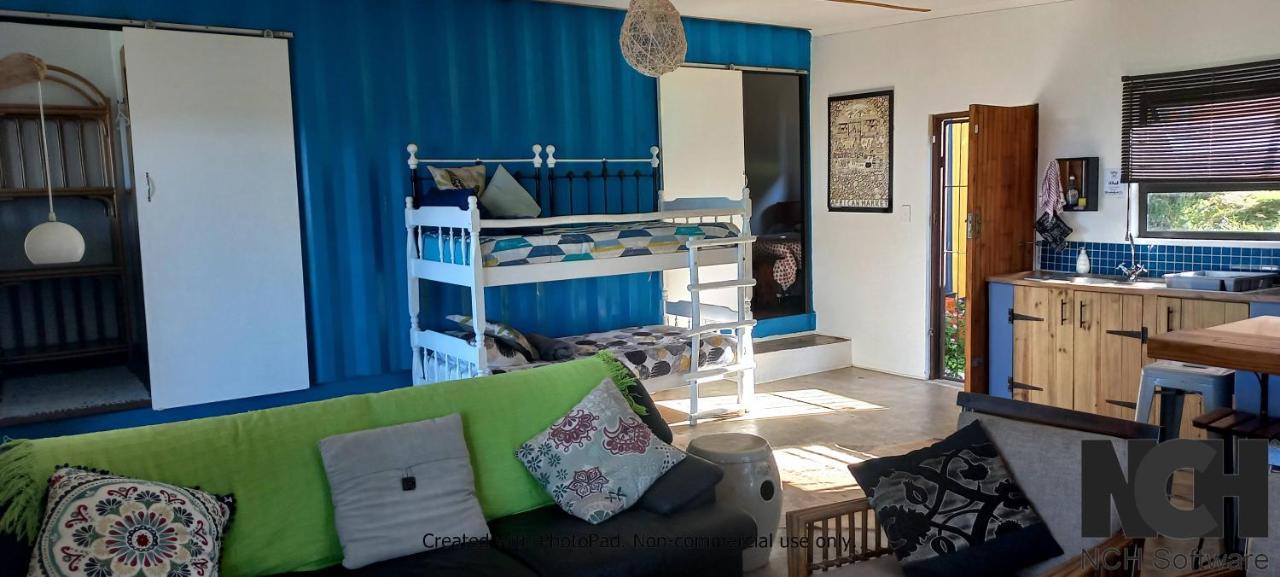 Blue Space Beach House Порт-Шепстон Екстер'єр фото