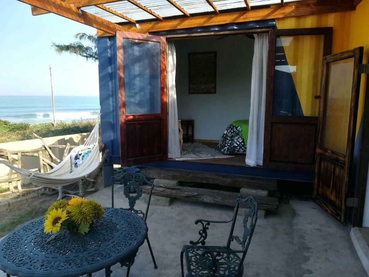 Blue Space Beach House Порт-Шепстон Екстер'єр фото